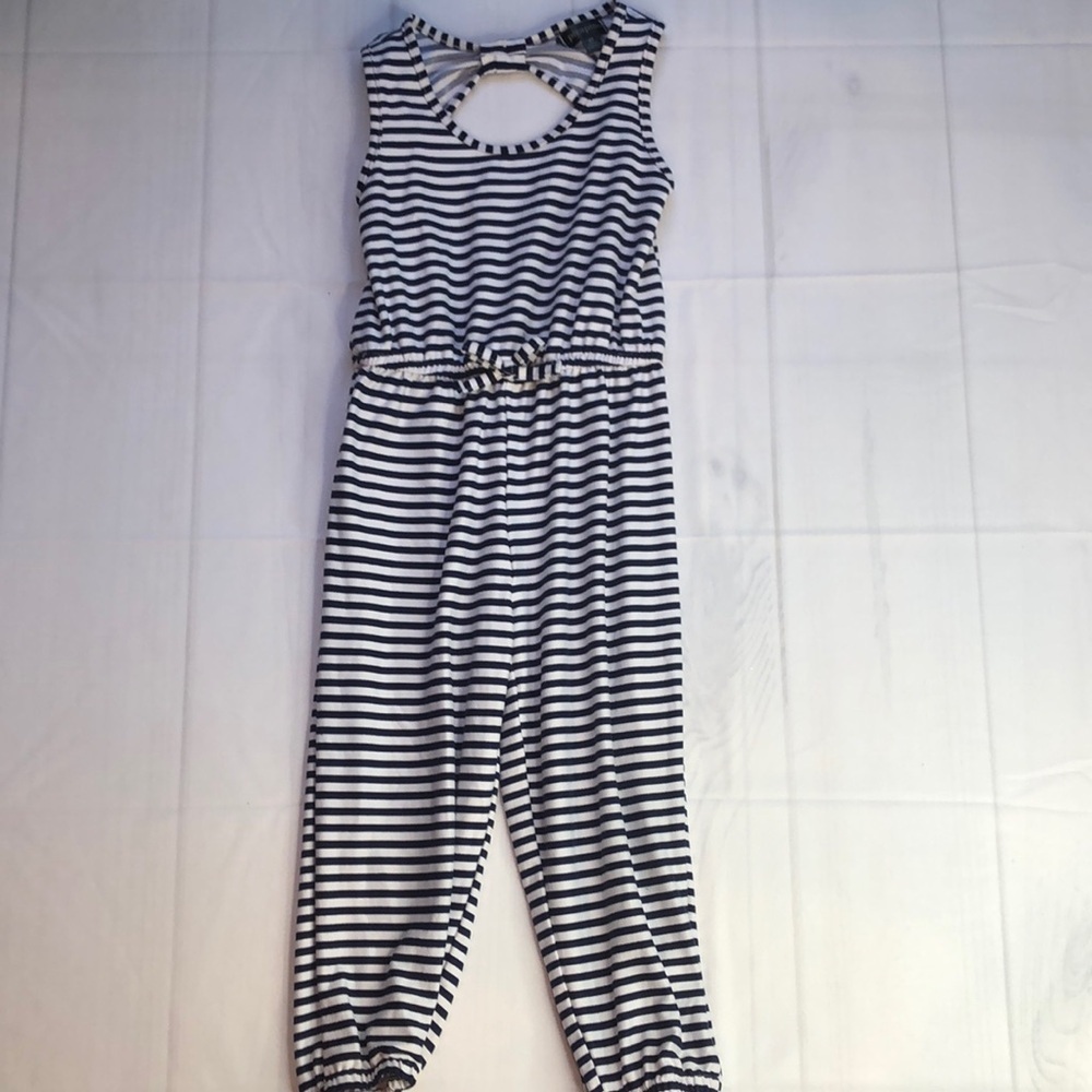 Picapino Striped Jumpsuit Sleeveless Keyhole Back Comfy Soft Fabric Girls size 4